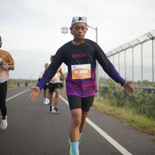 Race photo from KEDIRI HALF MARATHON 2026