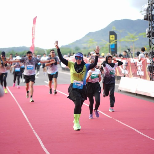 Race photo from KEDIRI HALF MARATHON 2026