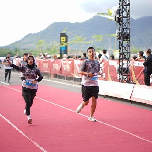 Race photo from KEDIRI HALF MARATHON 2026