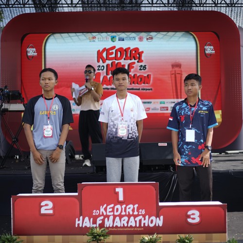 Race photo from KEDIRI HALF MARATHON 2026