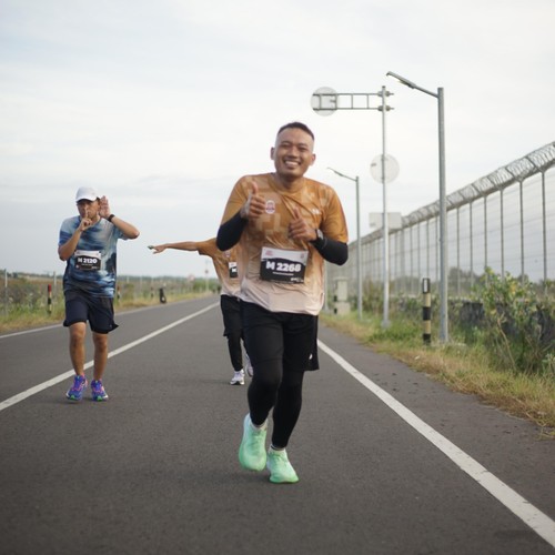 Race photo from KEDIRI HALF MARATHON 2026