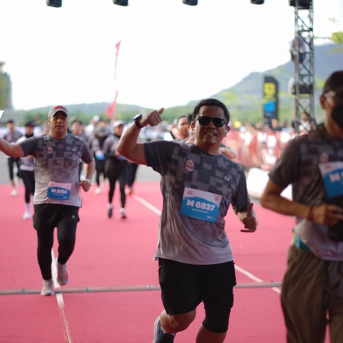 Race photo from KEDIRI HALF MARATHON 2026