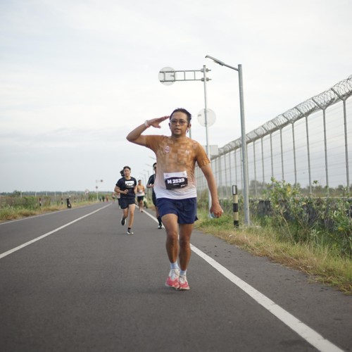 Race photo from KEDIRI HALF MARATHON 2026