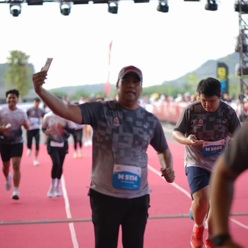 Race photo from KEDIRI HALF MARATHON 2026