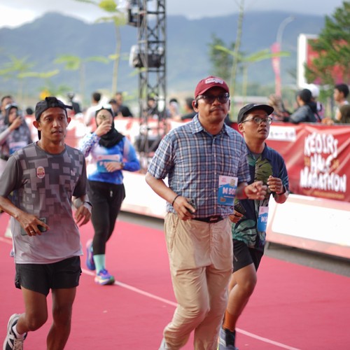 Race photo from KEDIRI HALF MARATHON 2026