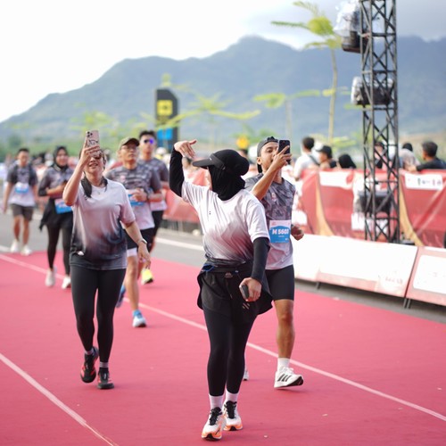 Race photo from KEDIRI HALF MARATHON 2026
