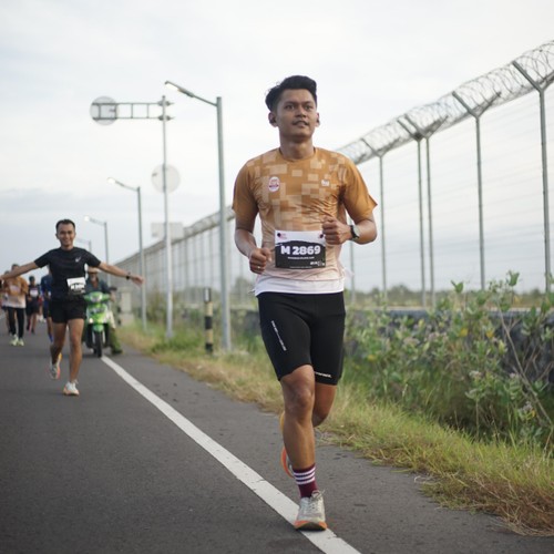 Race photo from KEDIRI HALF MARATHON 2026