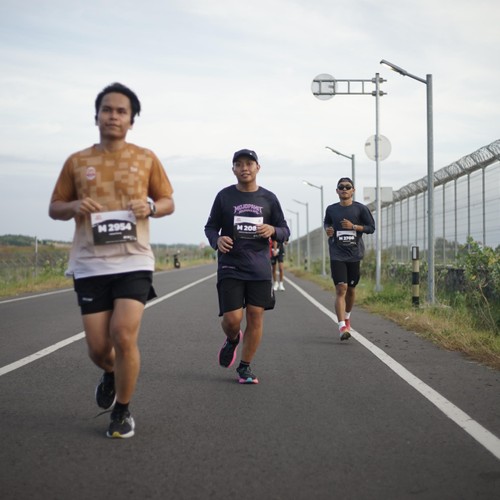 Race photo from KEDIRI HALF MARATHON 2026