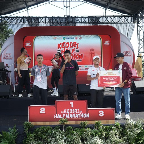 Race photo from KEDIRI HALF MARATHON 2026