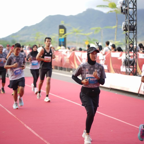 Race photo from KEDIRI HALF MARATHON 2026