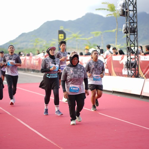 Race photo from KEDIRI HALF MARATHON 2026