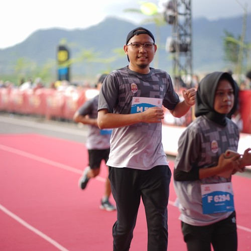 Race photo from KEDIRI HALF MARATHON 2026