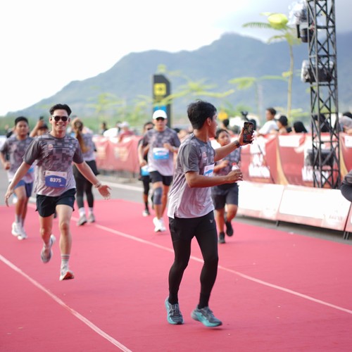 Race photo from KEDIRI HALF MARATHON 2026