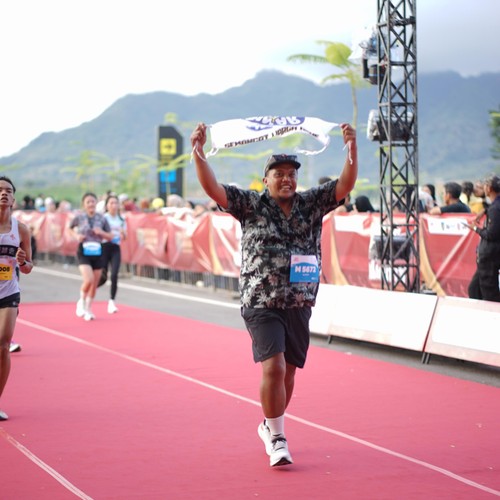Race photo from KEDIRI HALF MARATHON 2026