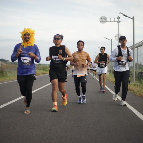 Race photo from KEDIRI HALF MARATHON 2026