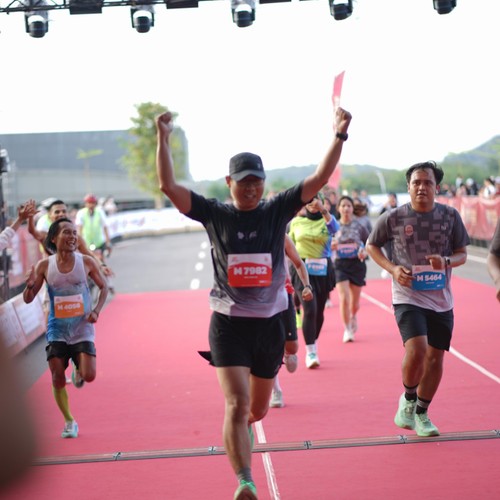Race photo from KEDIRI HALF MARATHON 2026