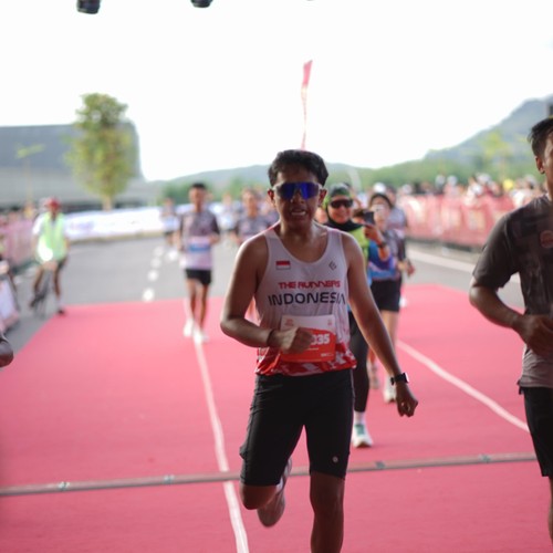 Race photo from KEDIRI HALF MARATHON 2026