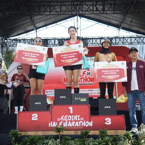 Race photo from KEDIRI HALF MARATHON 2026