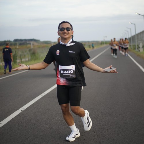 Race photo from KEDIRI HALF MARATHON 2026