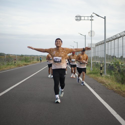 Race photo from KEDIRI HALF MARATHON 2026