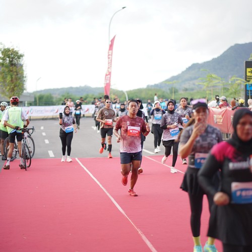 Race photo from KEDIRI HALF MARATHON 2026