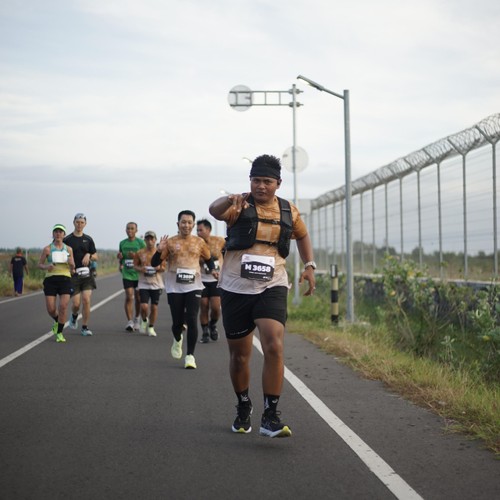 Race photo from KEDIRI HALF MARATHON 2026