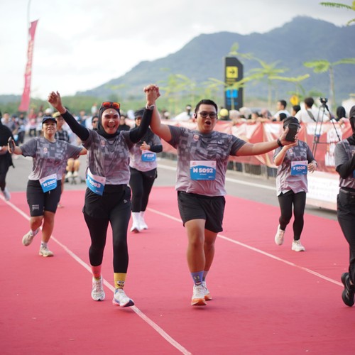 Race photo from KEDIRI HALF MARATHON 2026