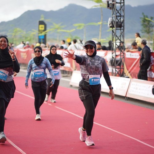 Race photo from KEDIRI HALF MARATHON 2026