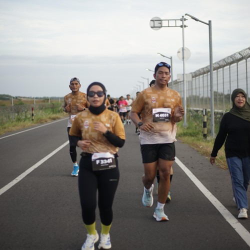 Race photo from KEDIRI HALF MARATHON 2026