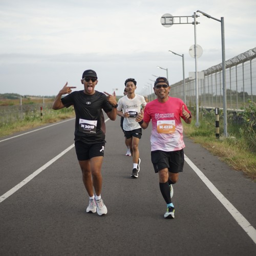 Race photo from KEDIRI HALF MARATHON 2026