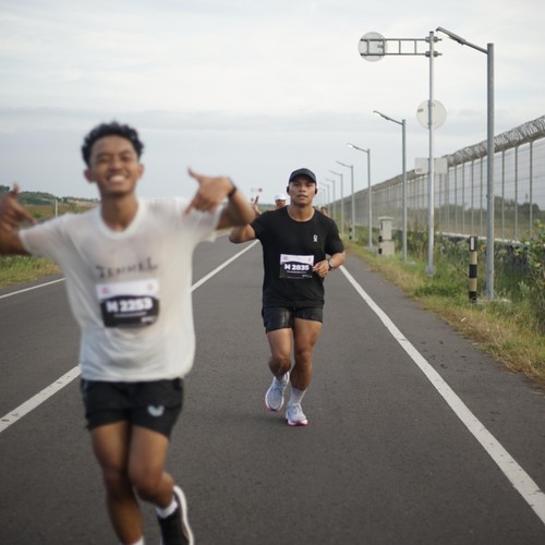 Race photo from KEDIRI HALF MARATHON 2026