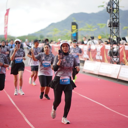 Race photo from KEDIRI HALF MARATHON 2026