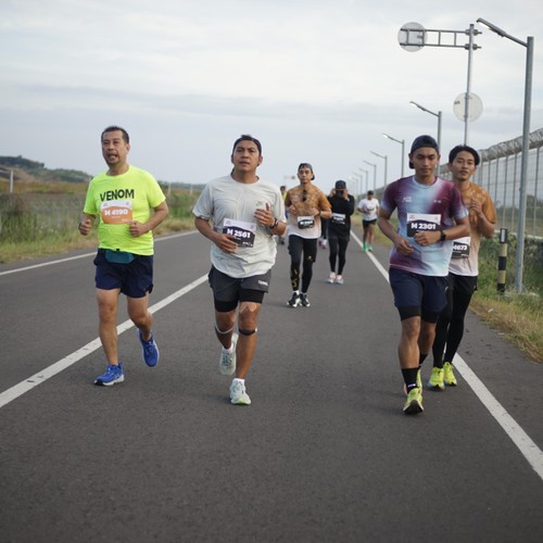 Race photo from KEDIRI HALF MARATHON 2026