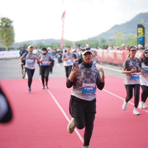 Race photo from KEDIRI HALF MARATHON 2026