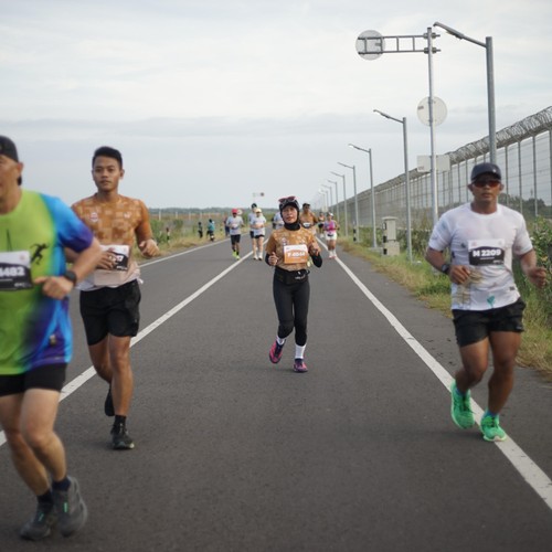 Race photo from KEDIRI HALF MARATHON 2026