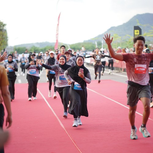 Race photo from KEDIRI HALF MARATHON 2026