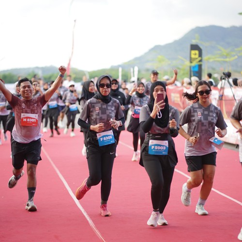 Race photo from KEDIRI HALF MARATHON 2026
