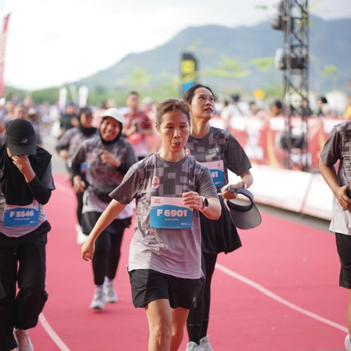 Race photo from KEDIRI HALF MARATHON 2026