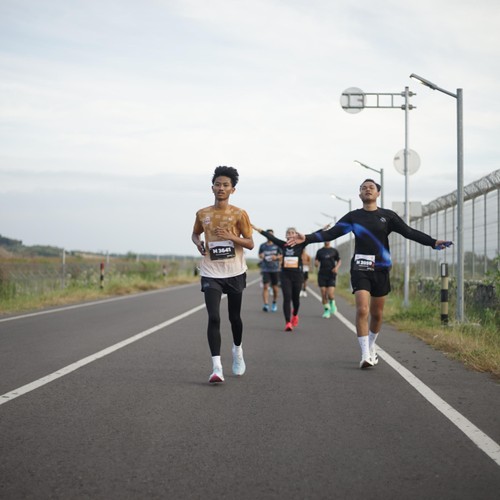 Race photo from KEDIRI HALF MARATHON 2026