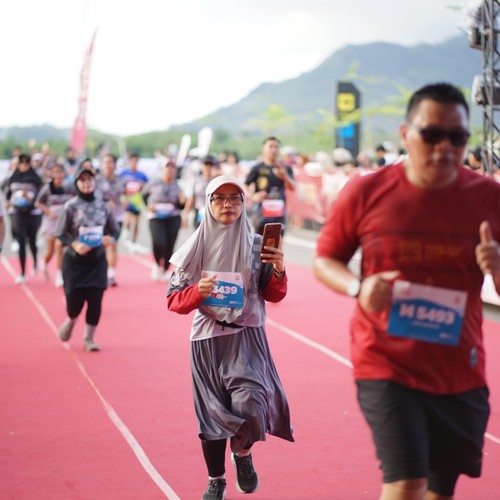 Race photo from KEDIRI HALF MARATHON 2026