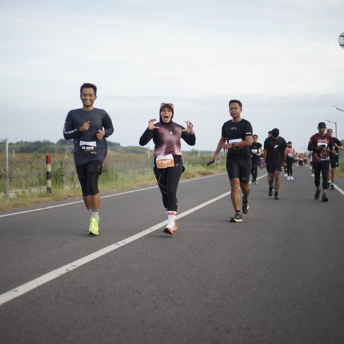 Race photo from KEDIRI HALF MARATHON 2026