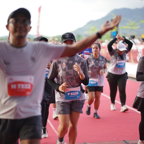 Race photo from KEDIRI HALF MARATHON 2026