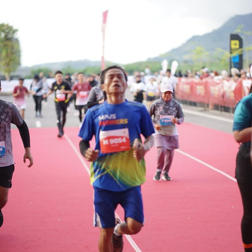 Race photo from KEDIRI HALF MARATHON 2026