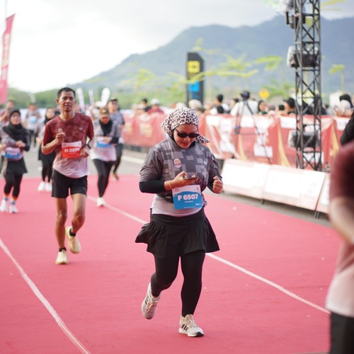Race photo from KEDIRI HALF MARATHON 2026
