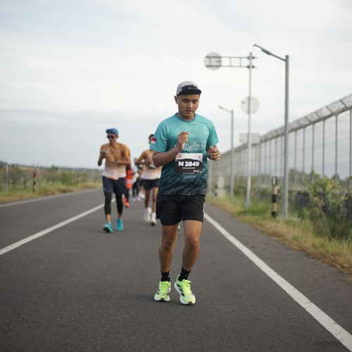 Race photo from KEDIRI HALF MARATHON 2026