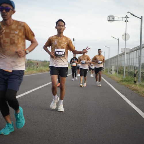 Race photo from KEDIRI HALF MARATHON 2026