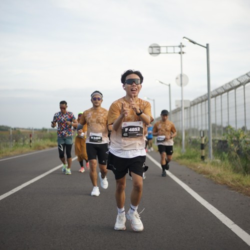 Race photo from KEDIRI HALF MARATHON 2026