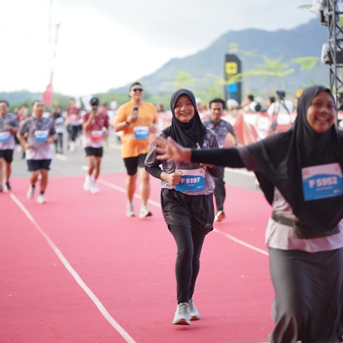 Race photo from KEDIRI HALF MARATHON 2026