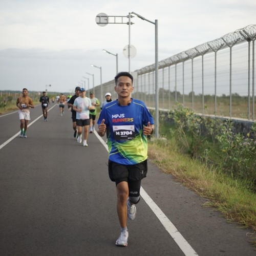 Race photo from KEDIRI HALF MARATHON 2026