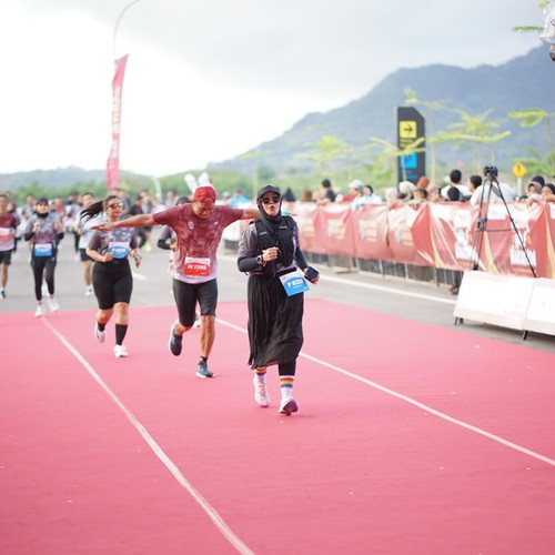 Race photo from KEDIRI HALF MARATHON 2026
